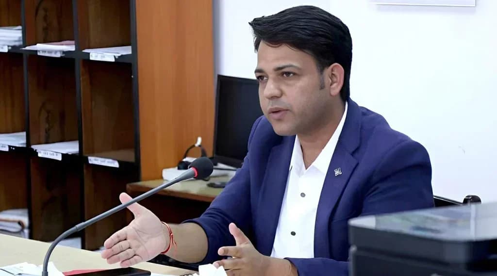 रास्वपाका सहमहामन्त्री विपिनकुमार आचार्य काठमाडौं–२ बाट उम्मेदवार