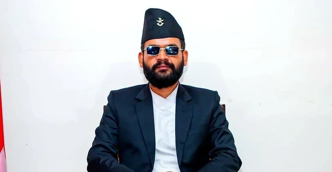 जनकपुरमा पारस र बालेन एकै होटलमा, फरक उद्देश्यले आगमन