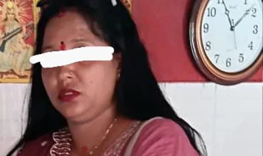 नक्कली सीआईबी असई बनेर लाखौँ रुपैयाँ ठगी गर्ने महिला पक्राउ
