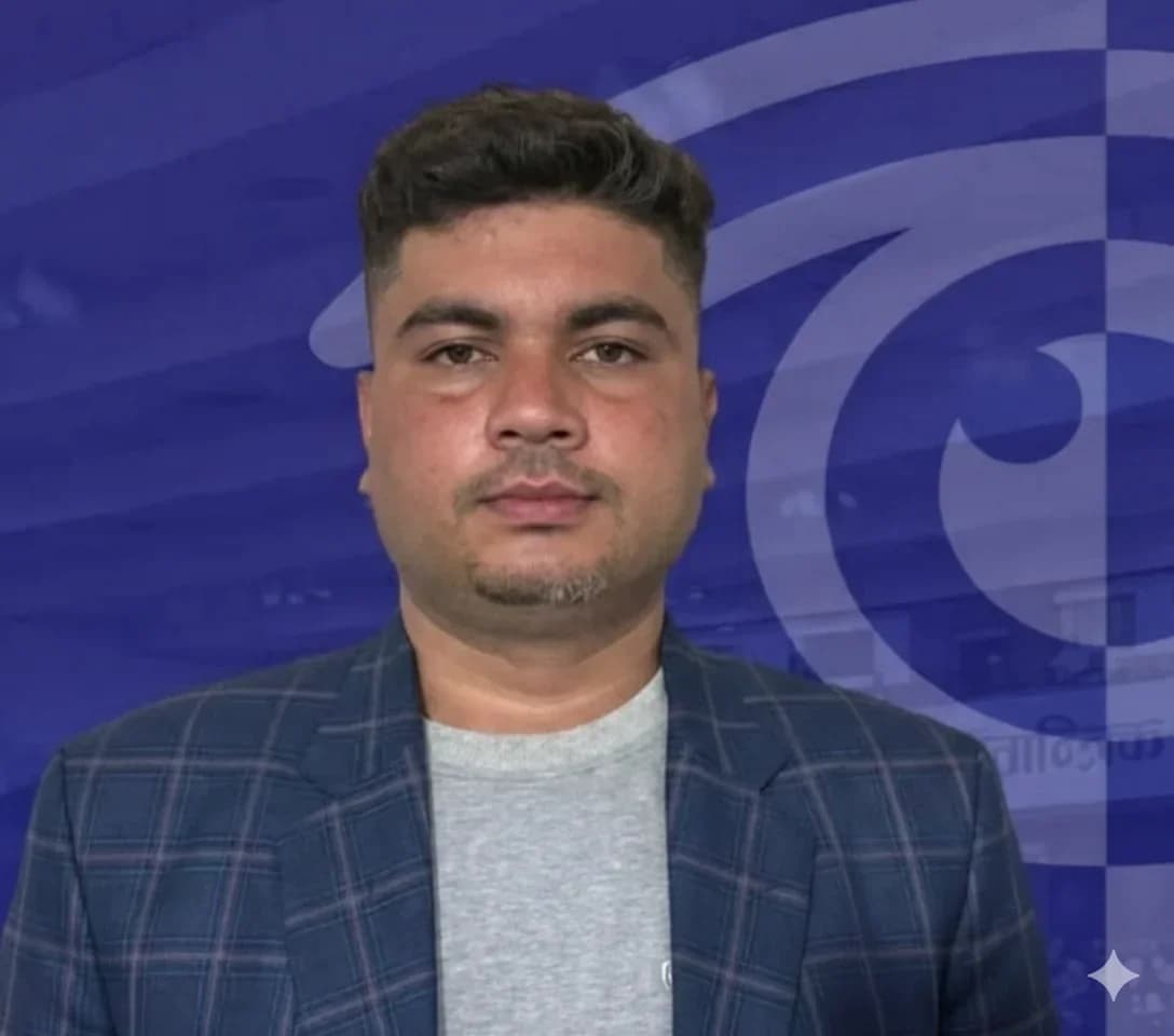 दाङ–२ बाट प्रलोपाका उम्मेदवार प्रतिक अधिकारी नेकपामा प्रवेश