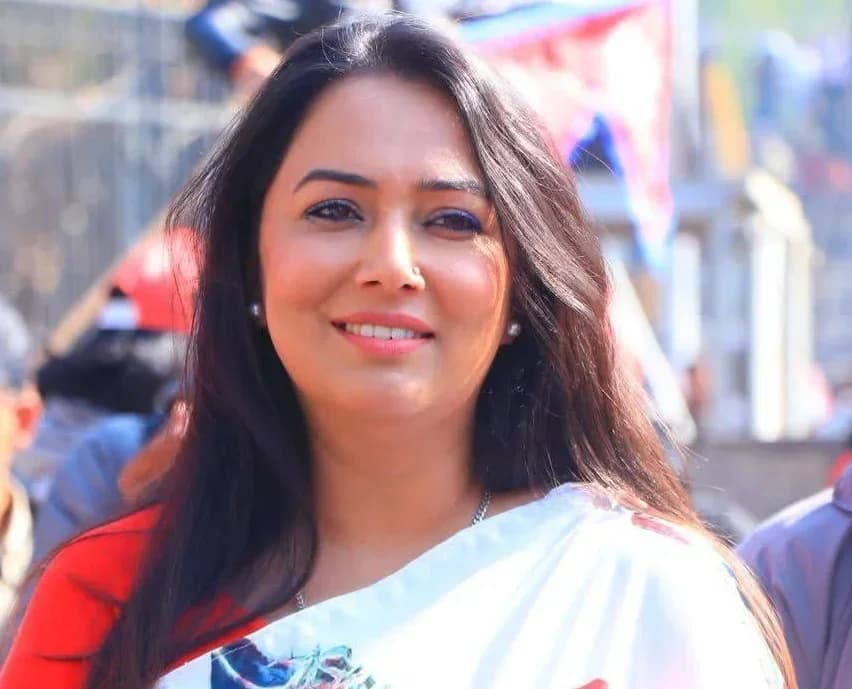 दाङमा शालिकमाथि अमर्यादित व्यवहारप्रति राप्रपा नेतृ ओलीको आलोचना