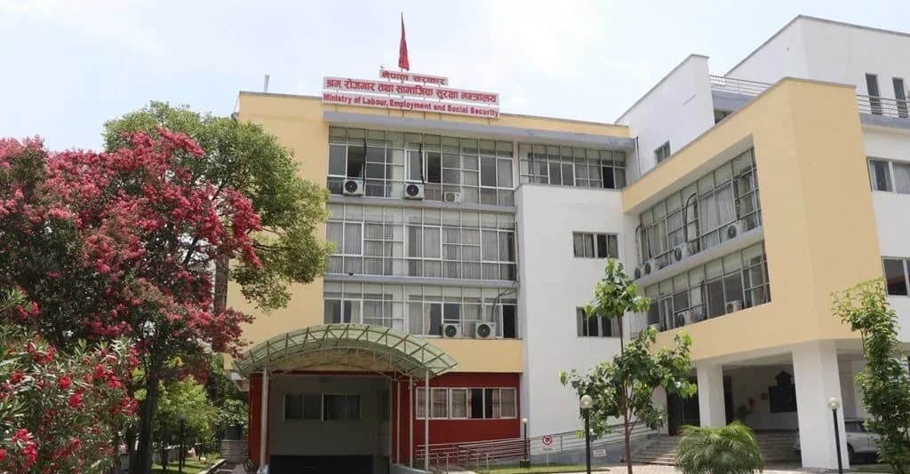 वैदेशिक रोजगारी क्षेत्रमा ‘स्पेसल टास्क फोर्स’ गठन, मेडिकल व्यवसायी असन्तुष्ट  