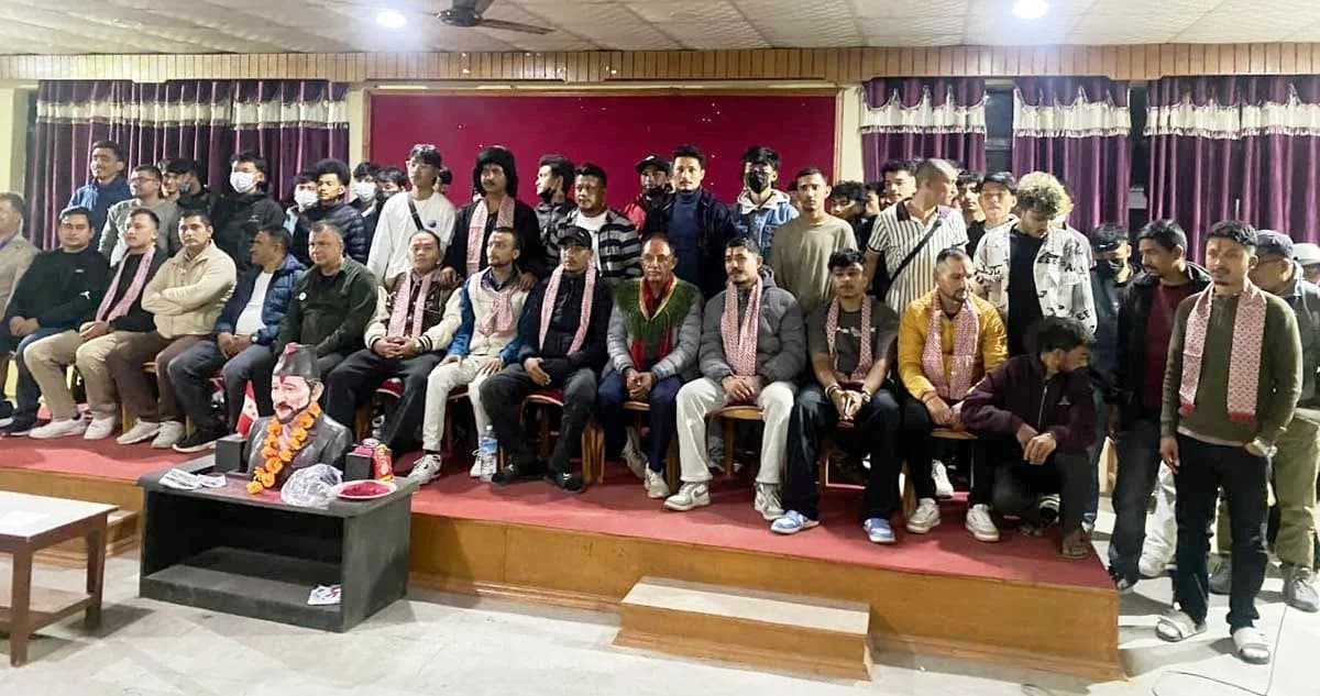 तनहुँ १: स्वतन्त्र उम्मेदवार सन्देश लौडारी २०० युवासहित कांग्रेस प्रवेश