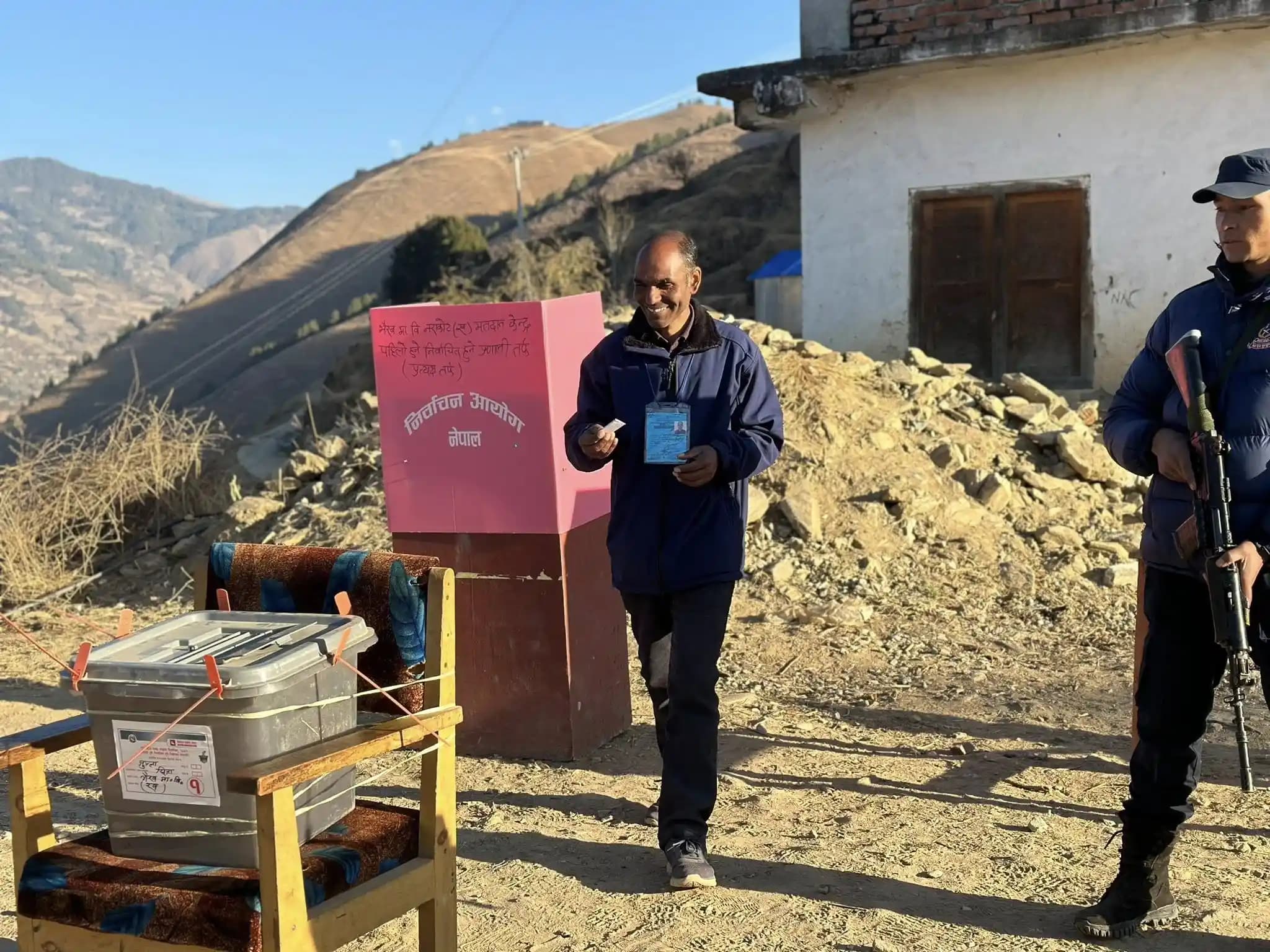 मनऋषि धितालको उदाहरणीय पहल : चुनाव खर्चबाट सामाजिक सेवा