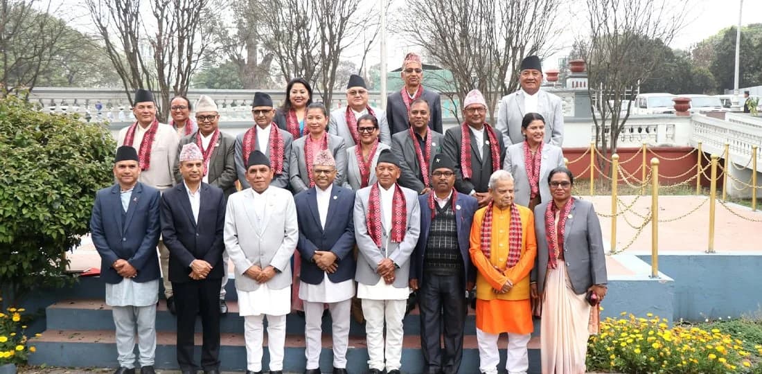 राष्ट्रिय सभा का १८ नवनिर्वाचित सांसदले लिए शपथ