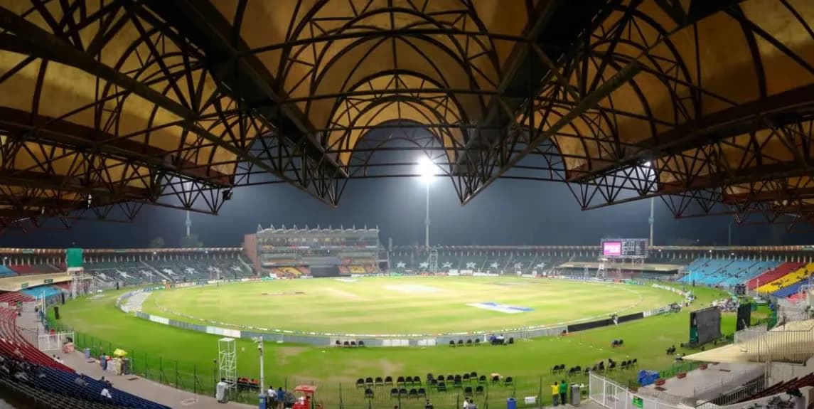 पाकिस्तान सुपर लिग (पीएसएल) २०२६ को उद्घाटन र फाइनल खेल दुवै लाहोरस्थित गद्दाफी स्टेडियममा हुने