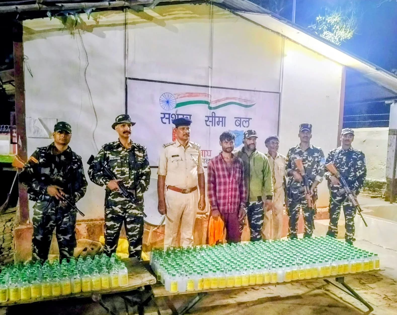 बाराको सीमामा मदिरा र गोरु तस्करी प्रयास विफल, दुई जना पक्राउ