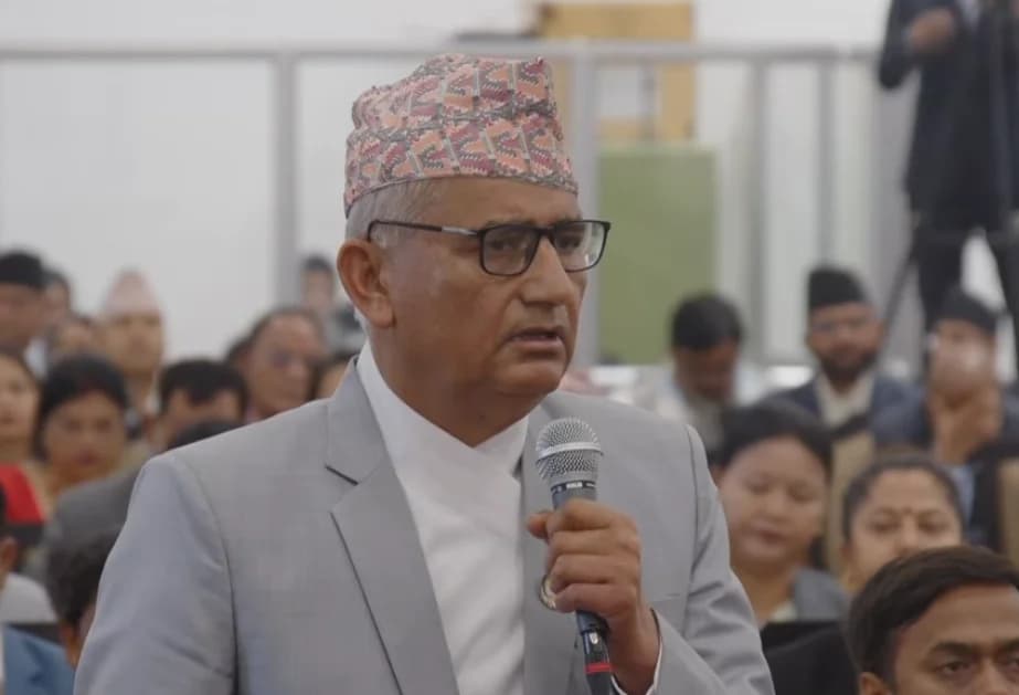प्रतिनिधिसभा पहिलो बैठकमा ओली–लेखक पक्राउबारे आपत्ति