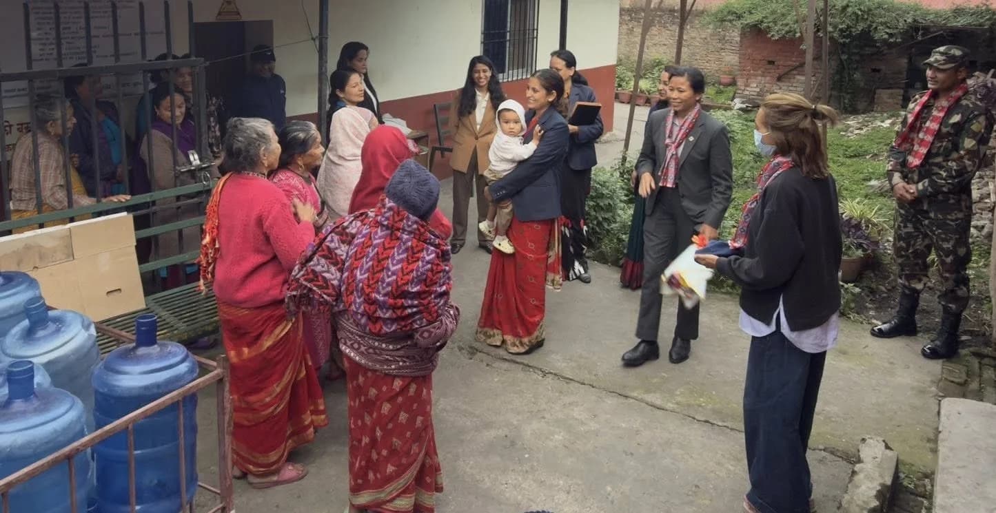 पशुपति वृद्धाश्रमका दिन सम्झँदै मन्त्री सीता वादीको भावुक प्रतिबद्धता