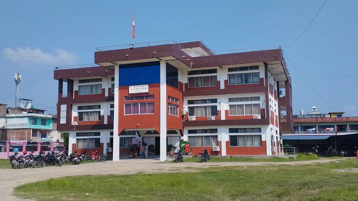 टीकापुर नगरपालिकाको आग्रह—घरमै फोहर वर्गीकरण गरौँ, व्यवस्थापन सहज बनाऔँ