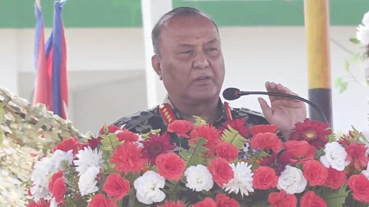अवकाश प्राप्त सैनिक समाजका उर्जा र आदर्श हुन् : प्रधानसेनापति सिग्देल
