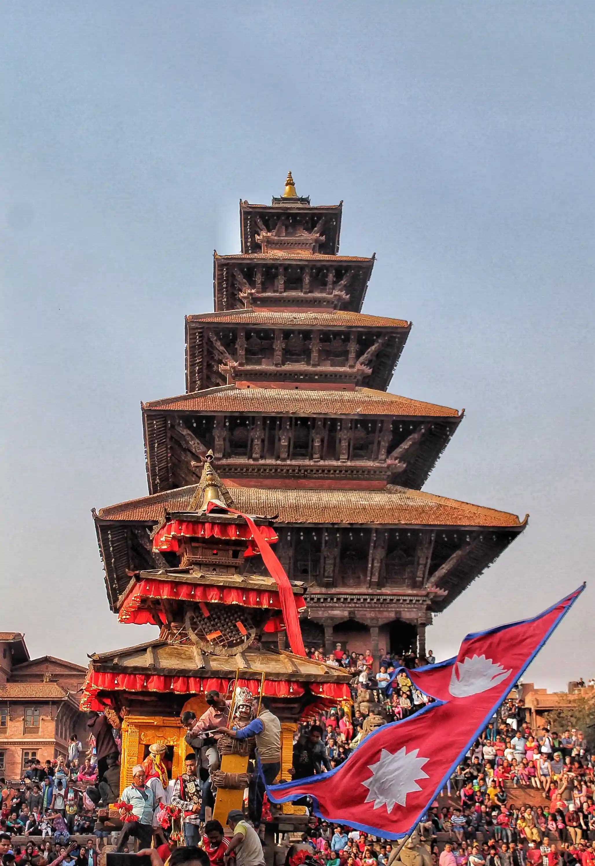 भव्य रूपमा टोखाको ऐतिहासिक विस्केट जात्रा  सम्पन्न 