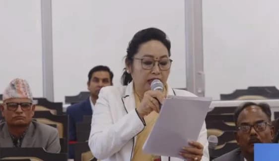 मेची राजमार्गको सडक सीमाभित्रका घरटहरा भत्काउने निर्णय फिर्ता लिन सांसद सुब्बाको माग, जोरकलशदेखि सुकेपोखरीसम्मका नागरिक त्रसित