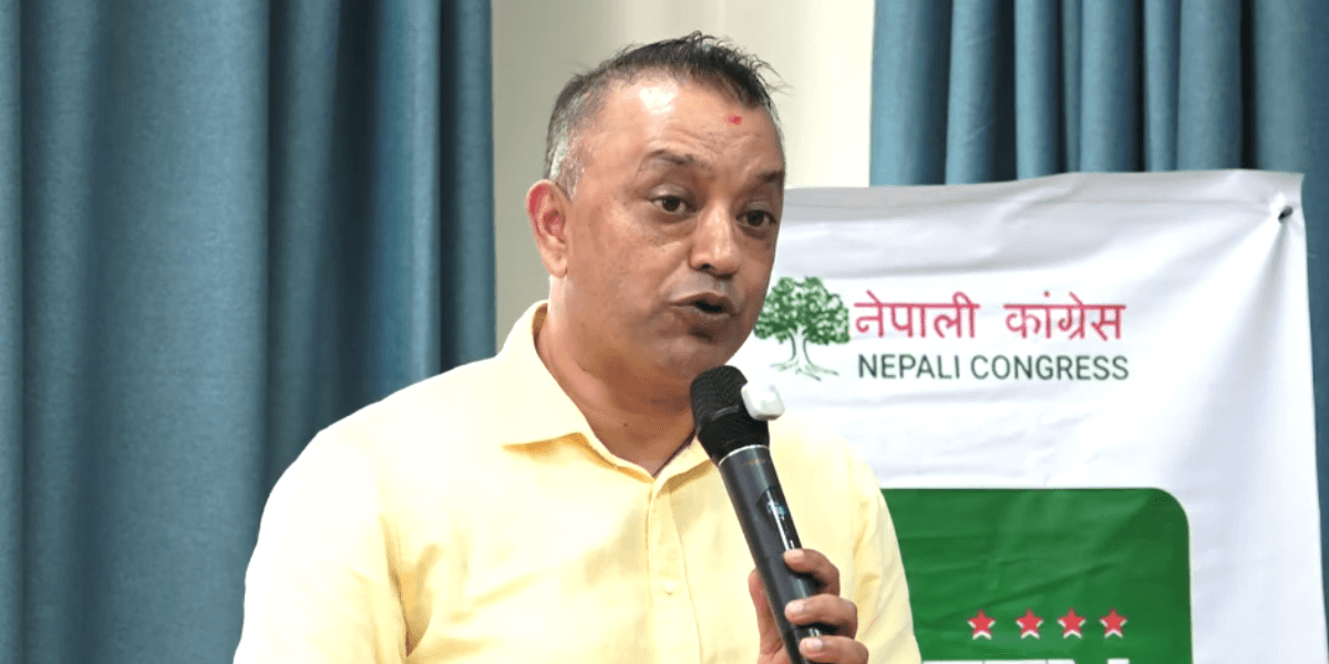 घरअगाडि गाडी राखेर मुख थुन्न खोजियो : गगन थापा